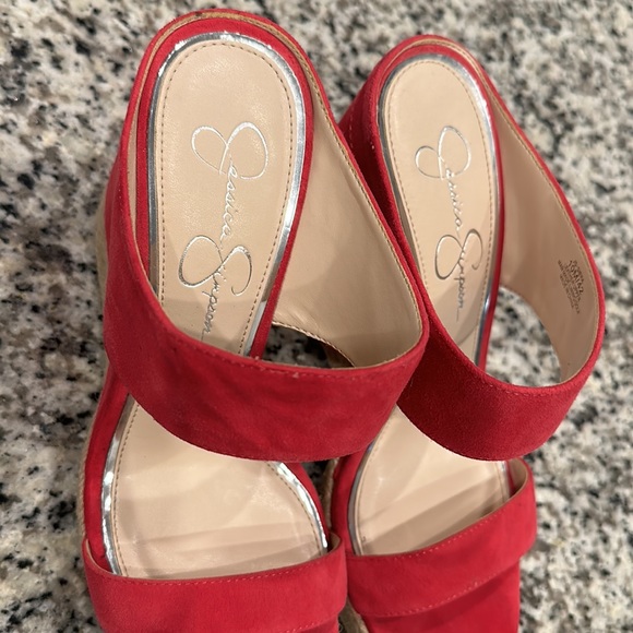 JESSICA SIMPSON WOMEN SIZE 10M FUSCHIA SIERA WEDGE SANDAL - Picture 5 of 17